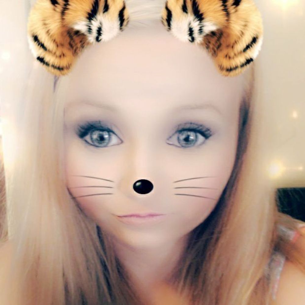 Meet your Posher, Dystanie